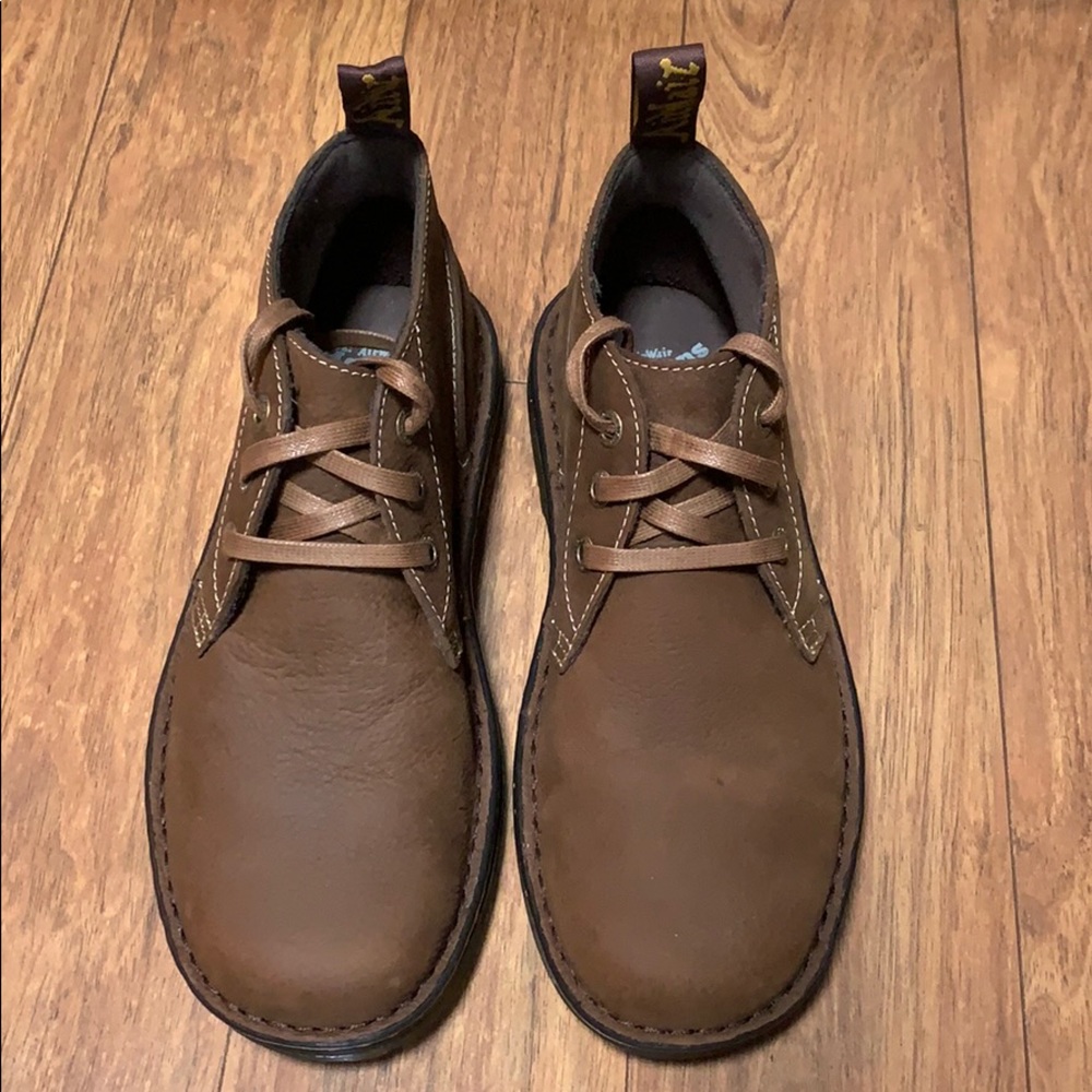 Dr. Martens Sussex slip resistant chukka boots